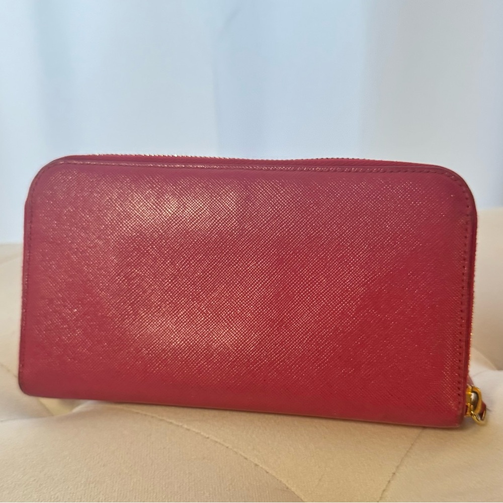 Prada Saffiano Leather Zip Wallet in Fuchsia with Gold Logo - Picture 3 of 12